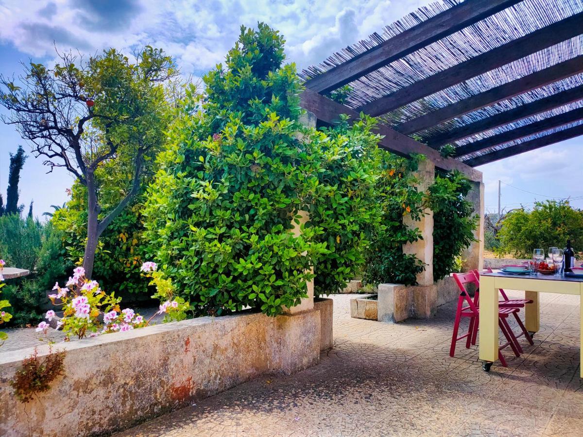 Ferienwohnung La Rudda Di Casa Camilla Journey Specchia Exterior foto